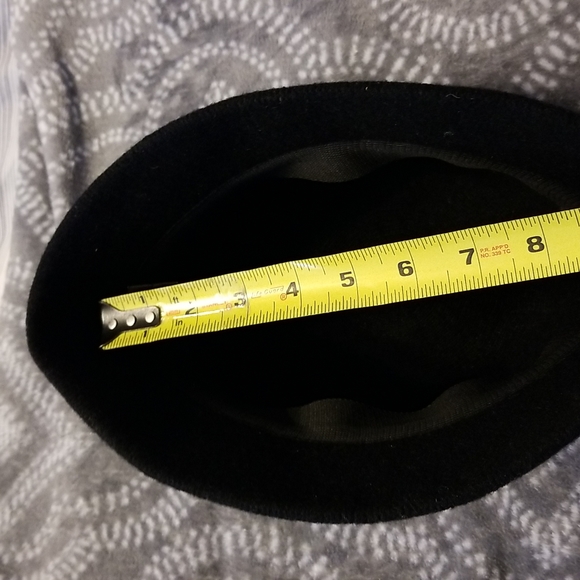 August Women Hat!!!  Measurement: 8L x 8W x 5H - Picture 5 of 7